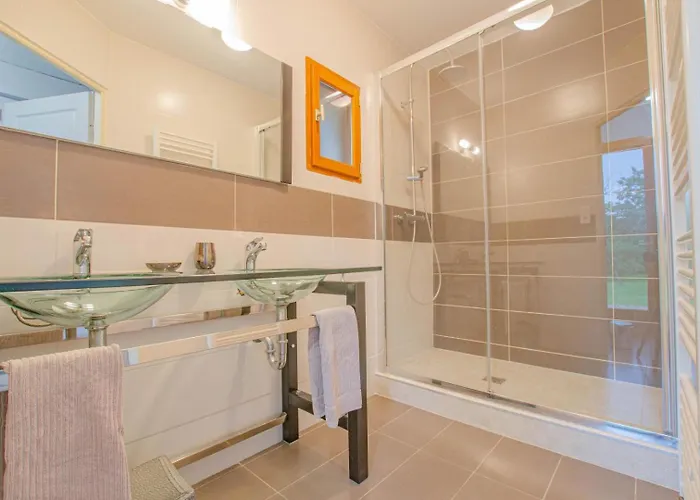 Le De La Boderonne *